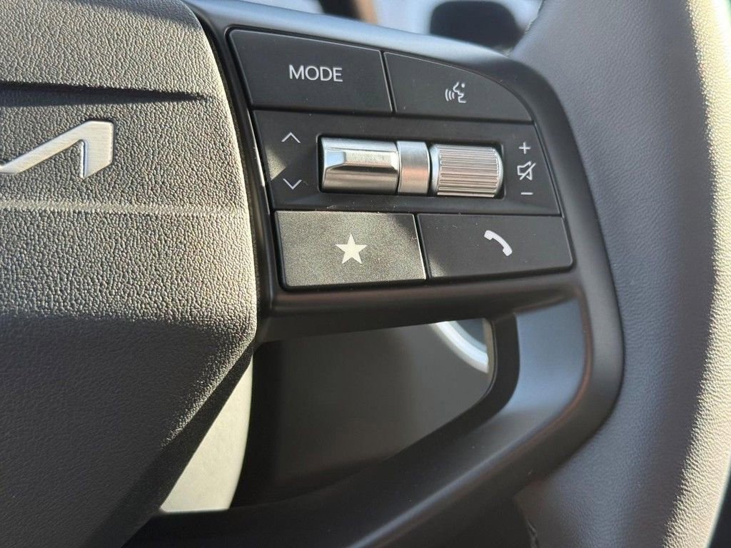 New 2025 Kia K4 EX image 11