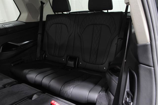 Used 2026 BMW X7 xDrive40i AWD/4WD image 20