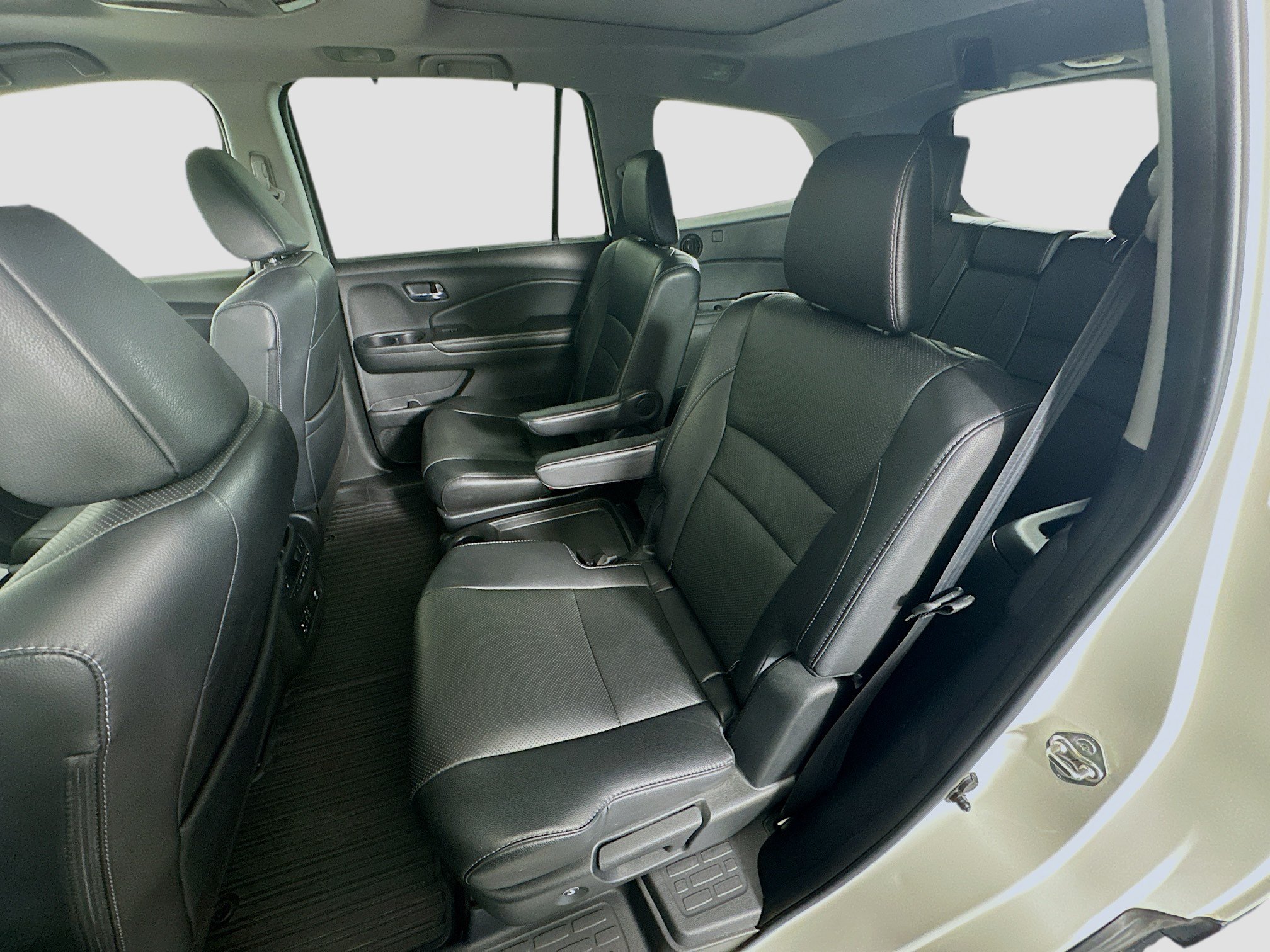 Used 2018 Honda Pilot Elite image 28