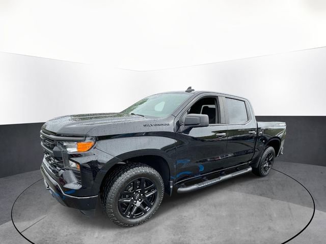 Used 2024 Chevrolet Silverado 1500 Custom w/ Turbomax Blackout Package AWD/4WD image 3