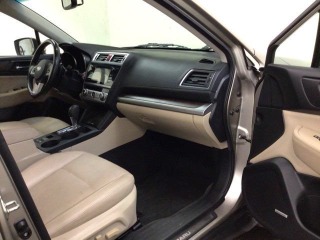 Used 2015 Subaru Outback 2.5i Limited AWD/4WD image 13