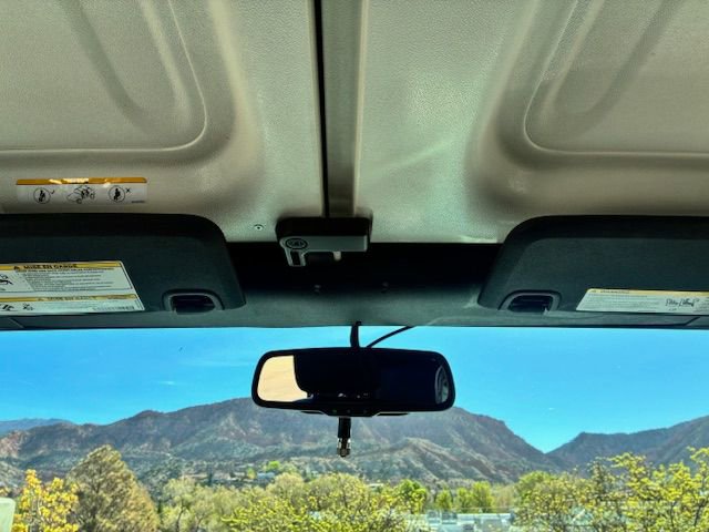 Used 2014 Jeep Wrangler Unlimited Rubicon w/ Connectivity Group AWD/4WD image 17