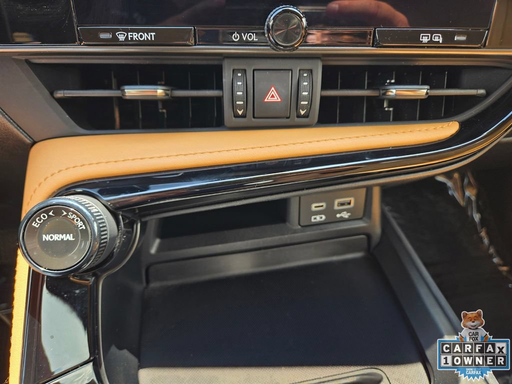 Used 2023 Lexus NX 250 FWD w/ Towing Package (2000 Lbs) image 32