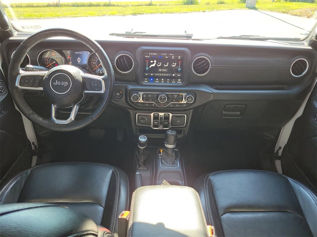 Used 2022 Jeep Wrangler Unlimited Sahara w/ Cold Weather Group image 10