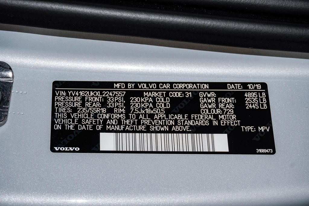 Used 2020 Volvo XC40 T5 Momentum w/ Protection Package Premier image 30