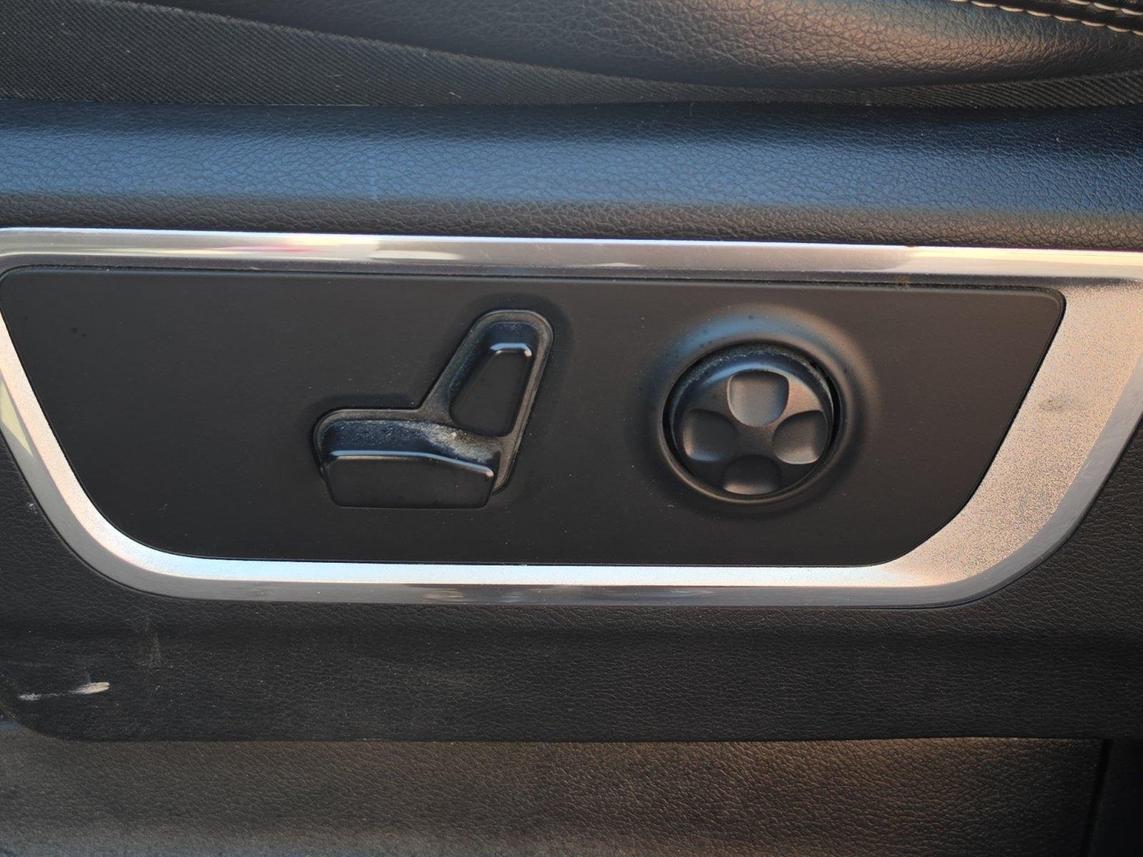 Used 2019 RAM 1500 Laramie AWD/4WD image 15