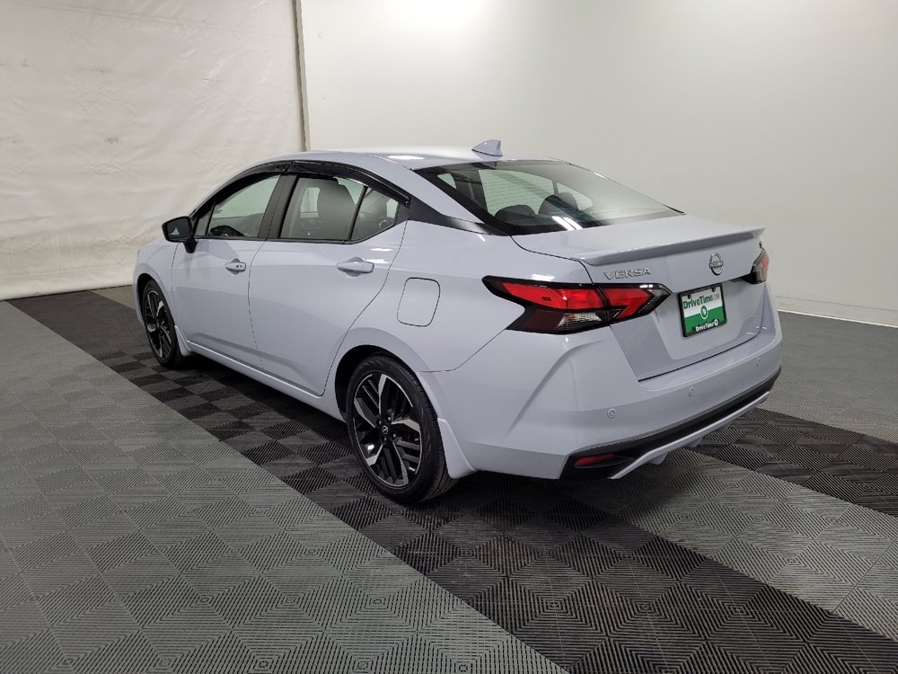 Used 2023 Nissan Versa SR w/ Trunk Package image 3