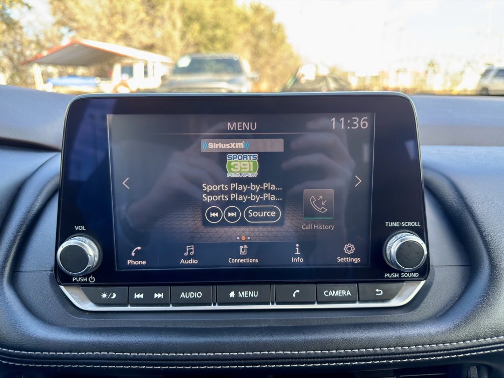 Used 2021 Nissan Rogue S image 22