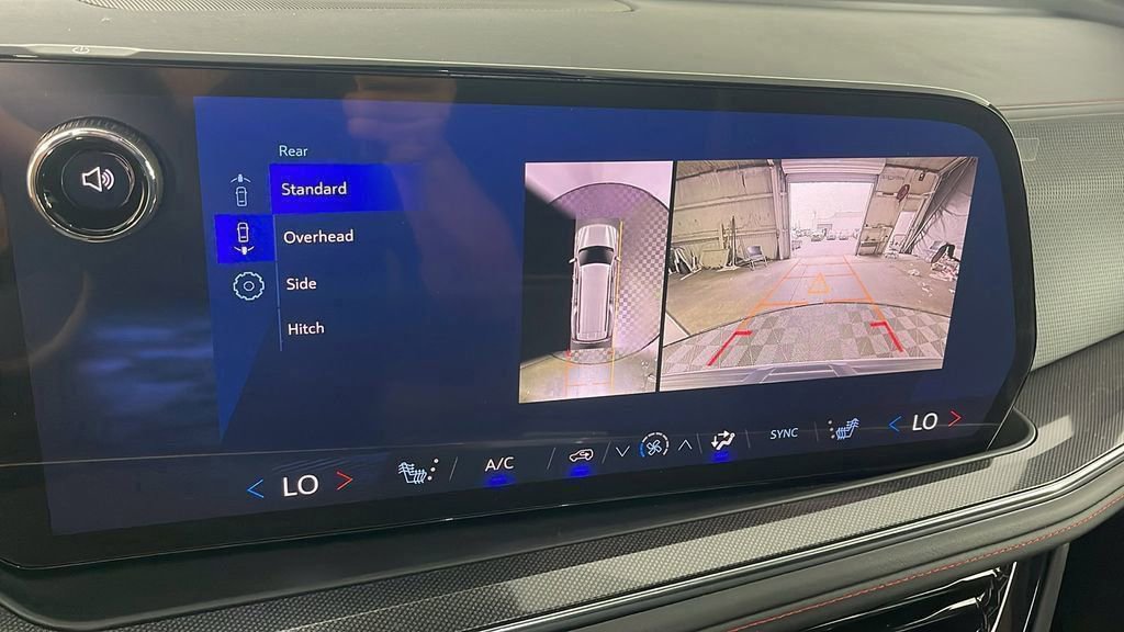 New 2025 Chevrolet Suburban RST w/ Advanced Technology Package image 21