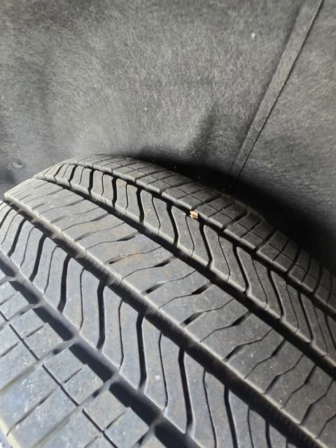 Used 2023 Chevrolet Traverse LT image 12