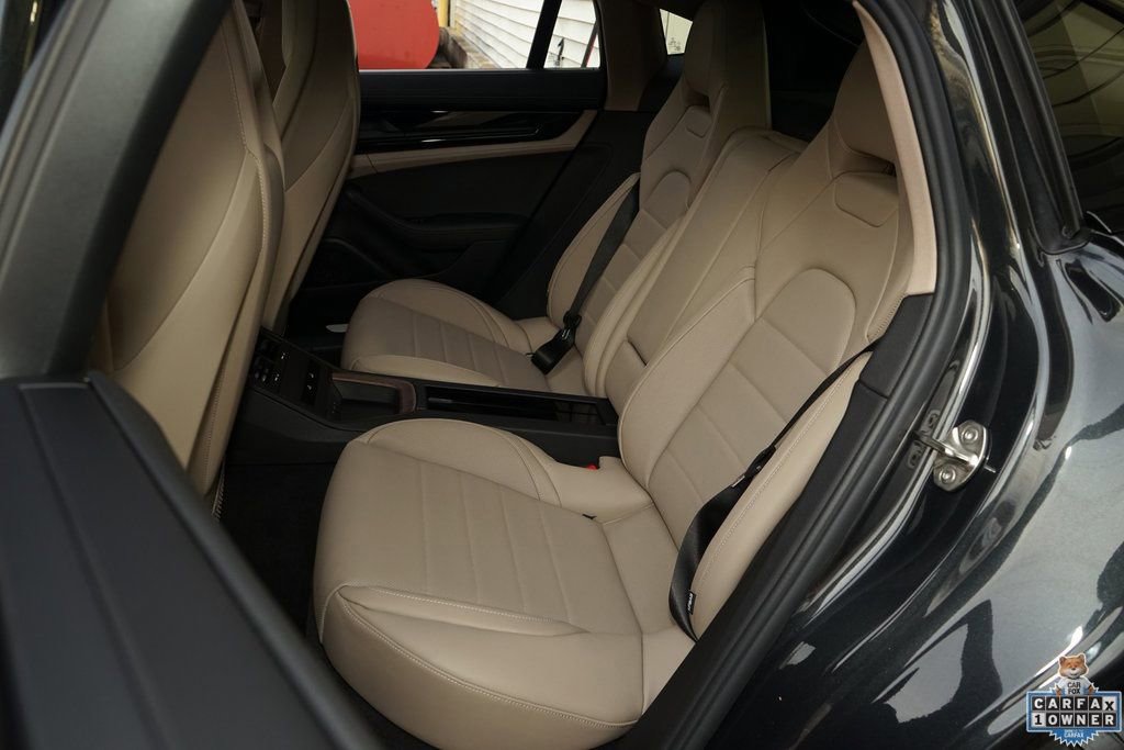 Used 2025 Porsche Panamera 4 image 23