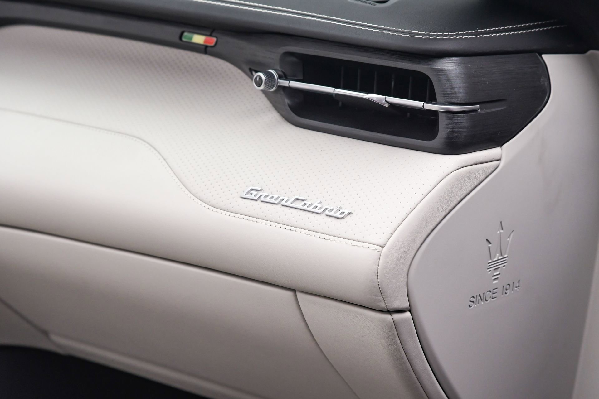 New 2025 Maserati GranCabrio Modena image 44