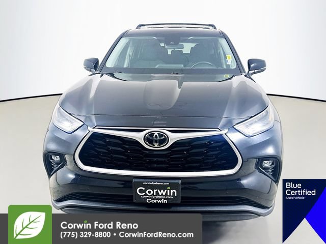 Used 2022 Toyota Highlander LE AWD/4WD video 2
