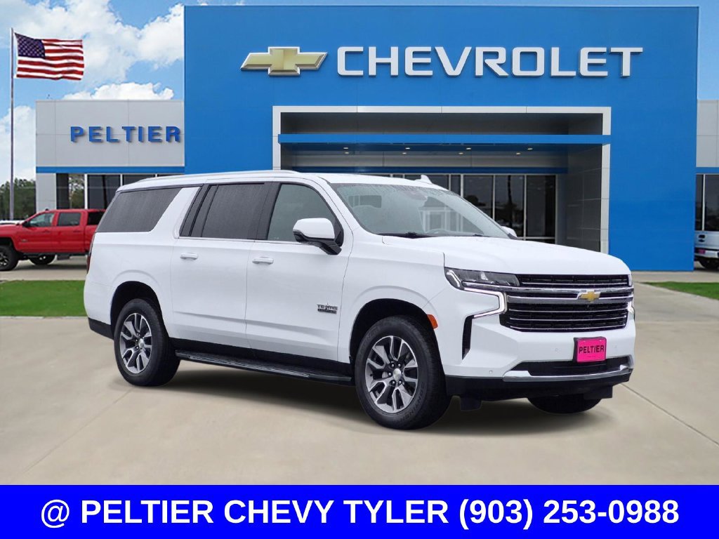 Used 2024 Chevrolet Suburban LT w/ Luxury Package RWD image 1