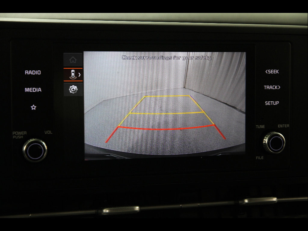 Used 2024 Kia Carnival LX image 36