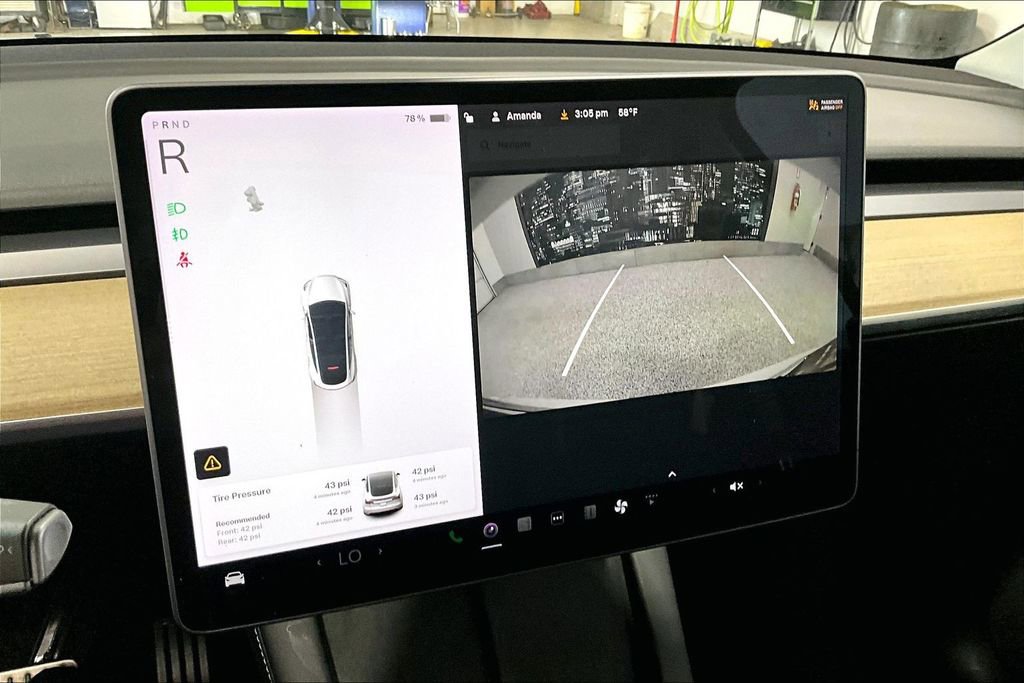 Used 2022 Tesla Model Y Performance AWD/4WD image 14