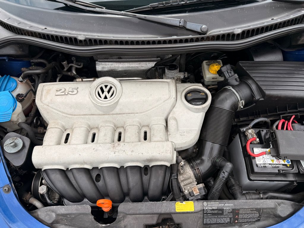 Used 2008 Volkswagen Beetle S FWD image 14