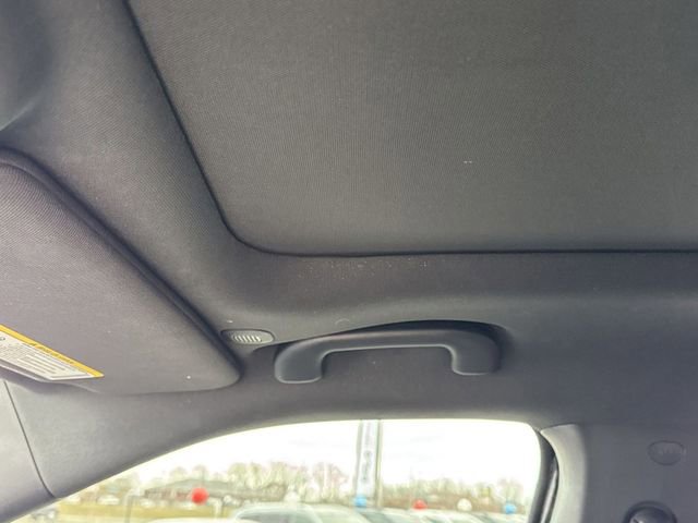 Used 2023 Jeep Compass Altitude w/ Sun and Sound Group image 18