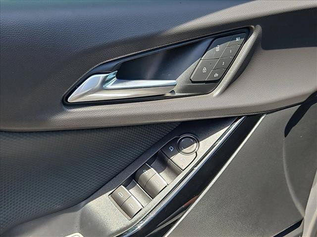 Certified 2026 Chevrolet Equinox RS w/ Convenience Package III FWD image 12