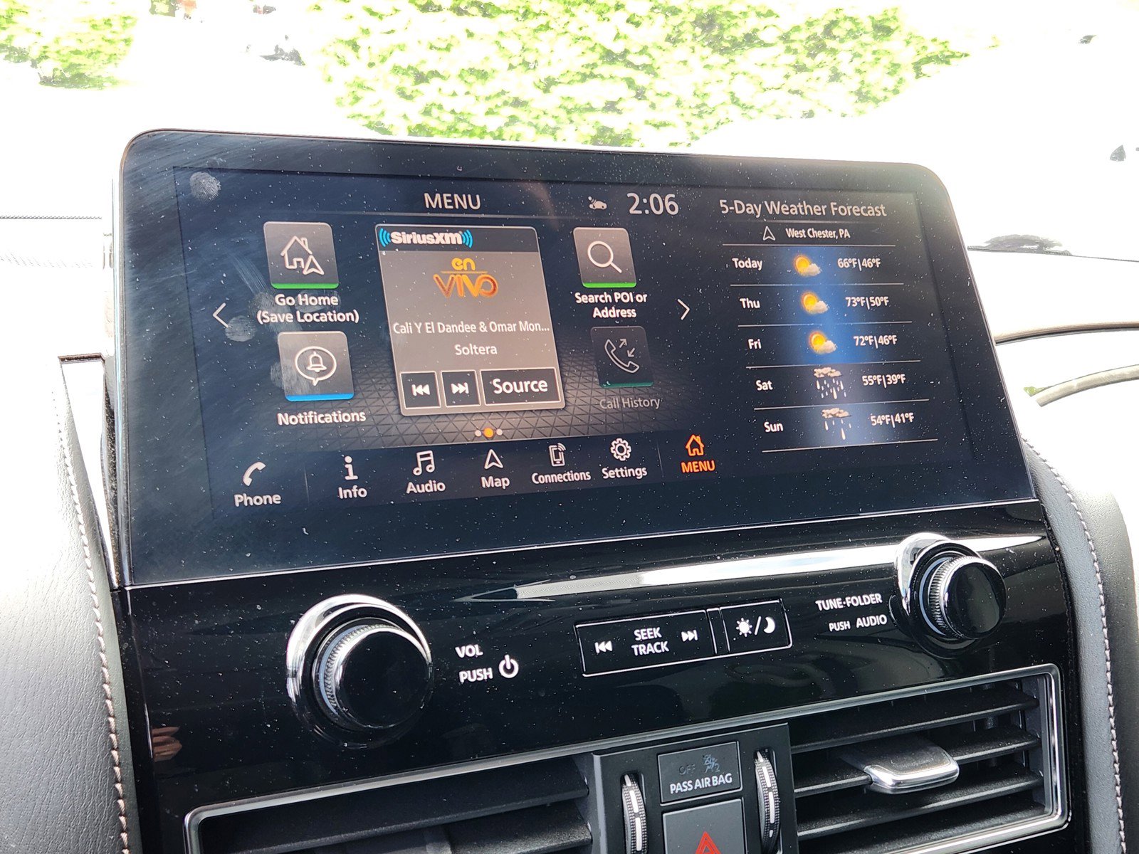 Used 2024 Nissan Armada Platinum w/ Captain's Chairs Package AWD/4WD image 21