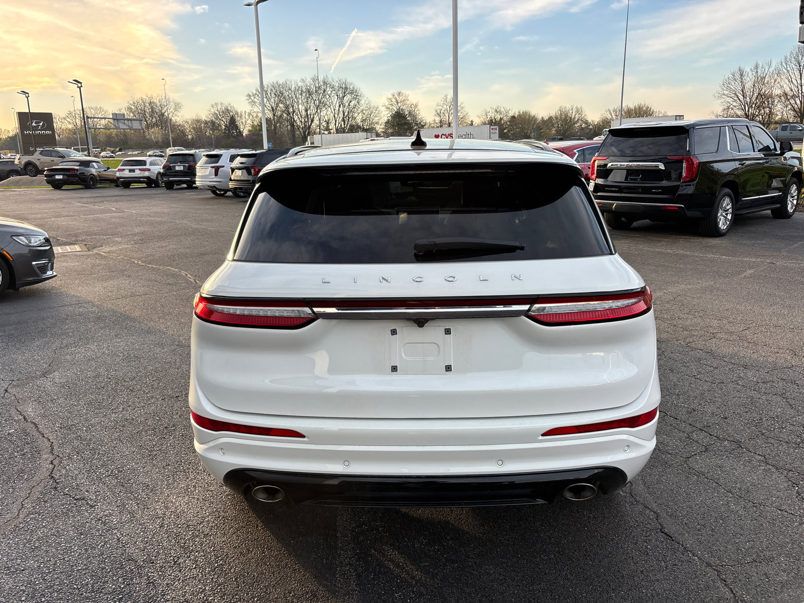 Used 2025 Lincoln Corsair AWD w/ Equipment Group 101A image 6