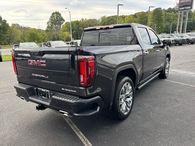 Used 2025 GMC Sierra 1500 Denali w/ Denali Reserve Package AWD/4WD image 3