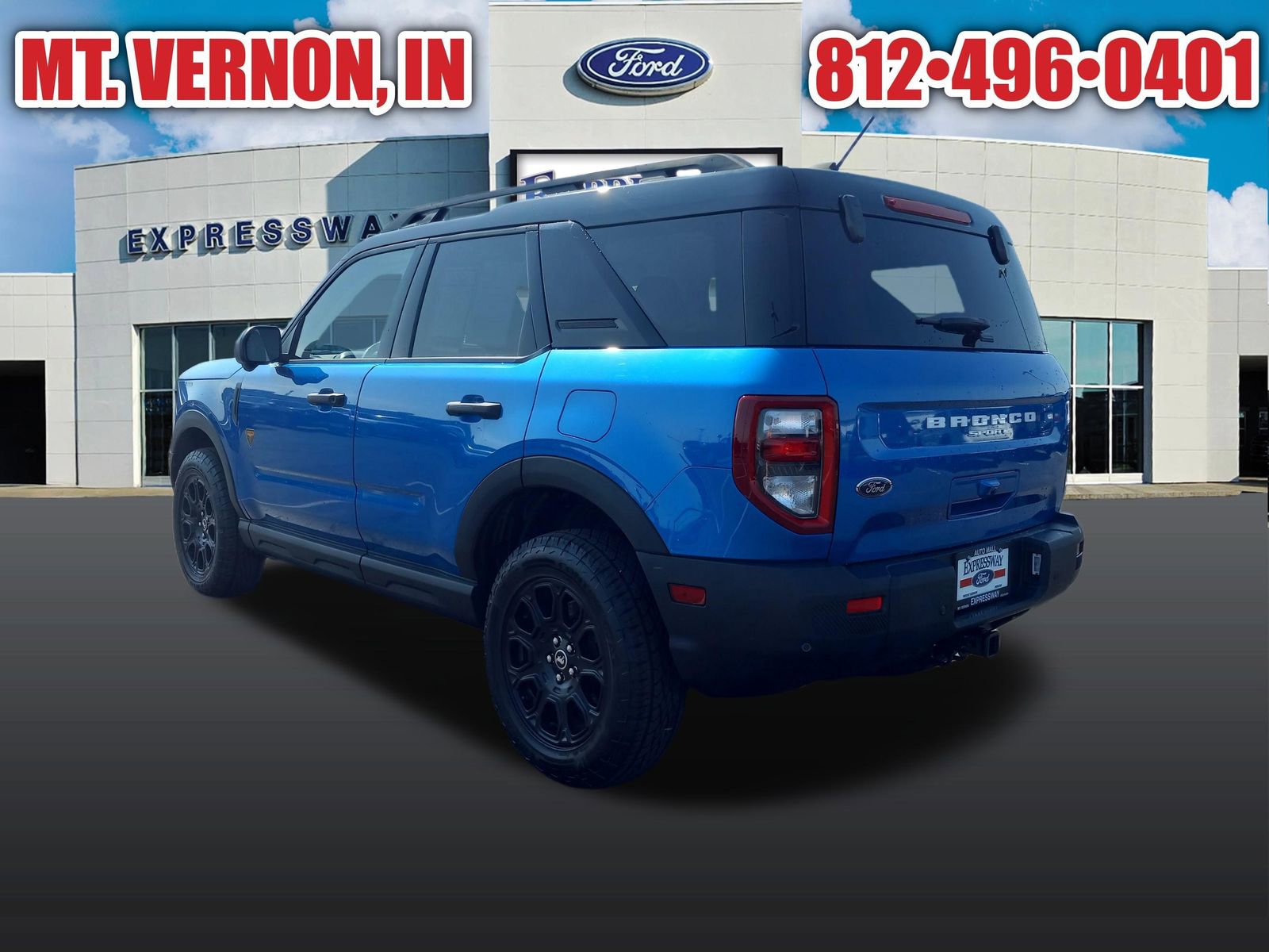 Used 2025 Ford Bronco Sport Badlands image 9