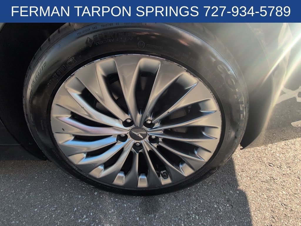 Used 2017 Genesis G90 3.3T Premium image 4