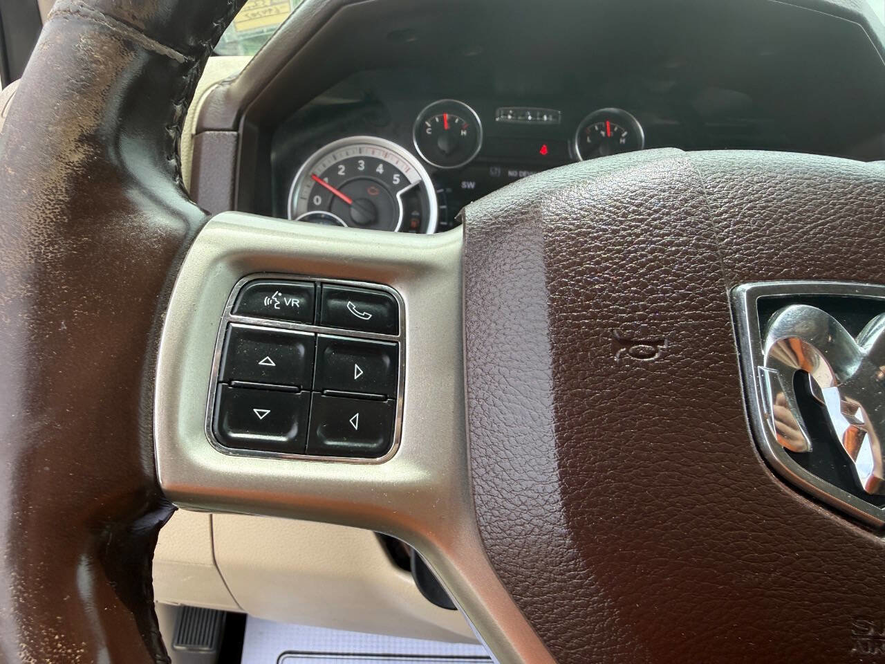 Used 2017 RAM 2500 Laramie w/ Snow Chief Group AWD/4WD image 19
