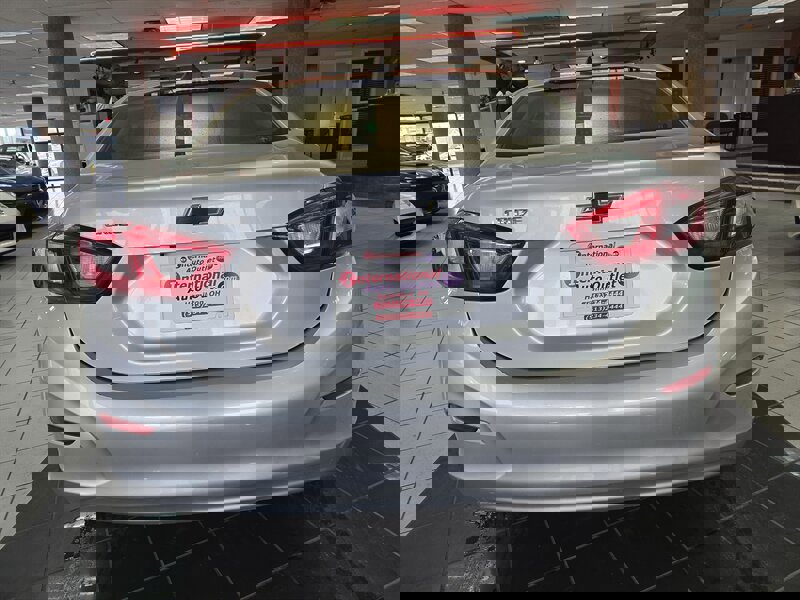 Used 2018 Chevrolet Cruze LS image 4