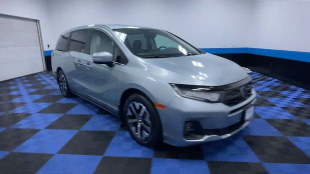 Certified 2025 Honda Odyssey EX-L image 2