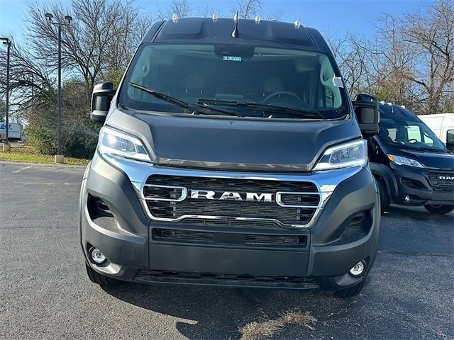 New 2026 RAM ProMaster 3500 w/ Quick Order Package 22G SLT image 2