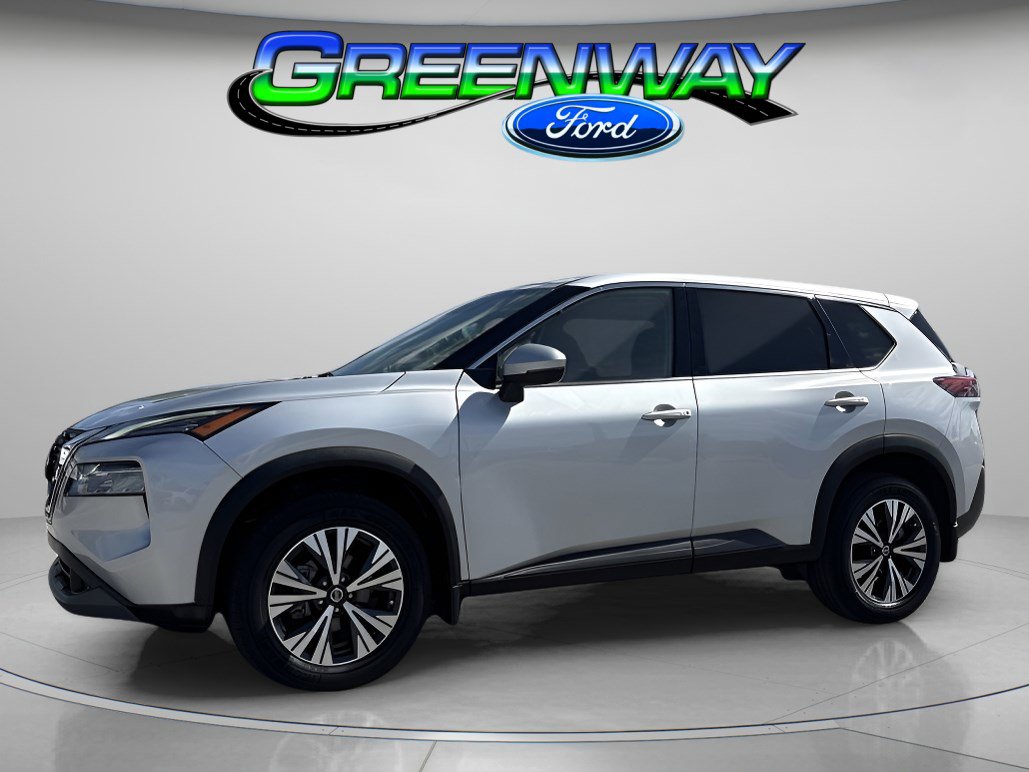 Used 2021 Nissan Rogue SV