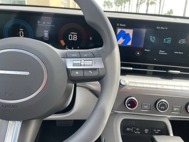 New 2026 Hyundai Kona SE FWD image 15