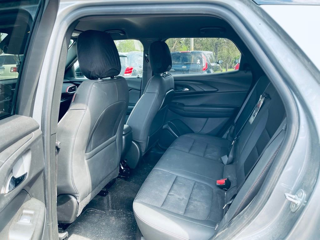 Used 2023 Chevrolet TrailBlazer RS AWD/4WD image 22