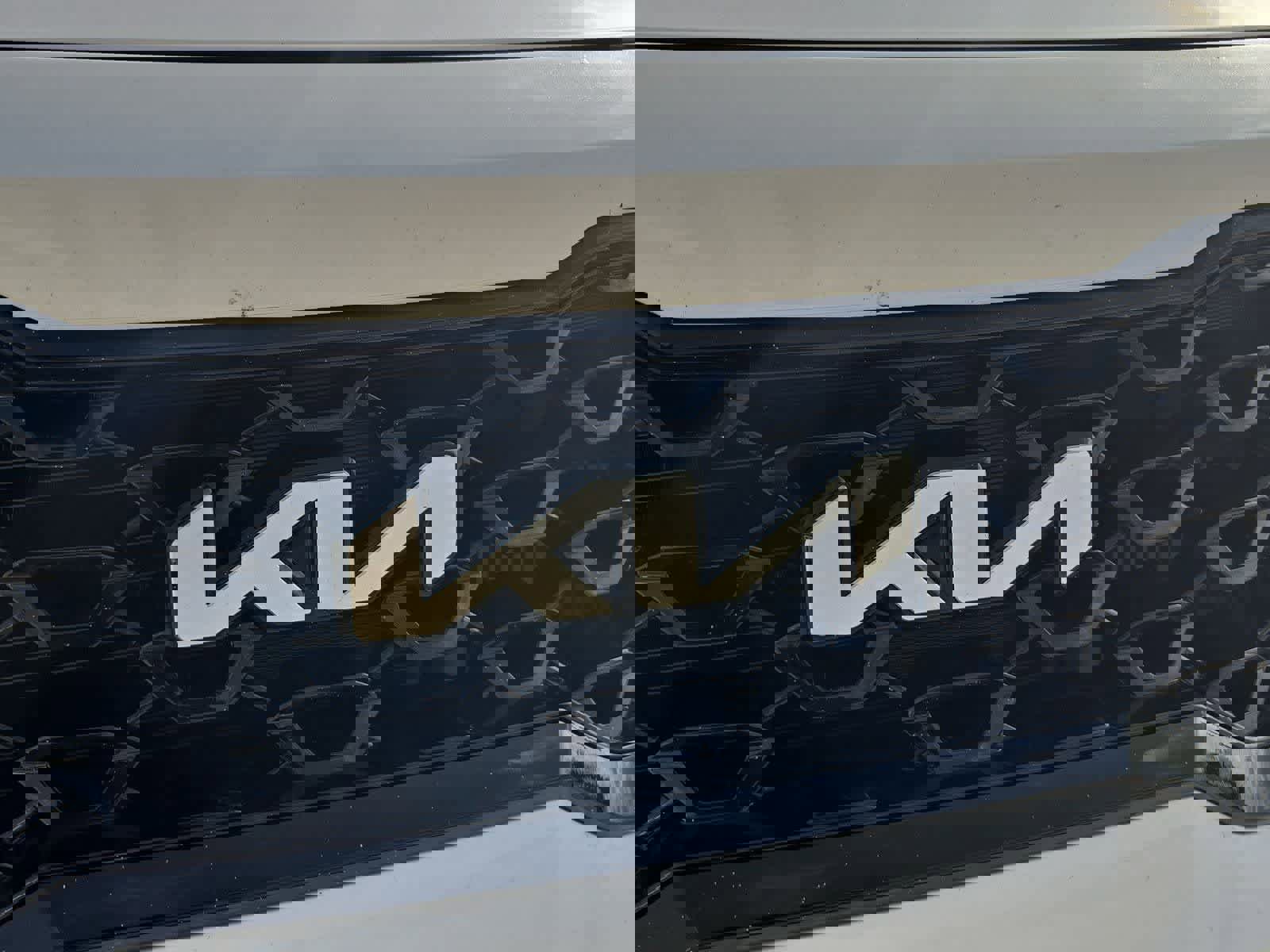 Certified 2023 Kia Sorento SX image 10