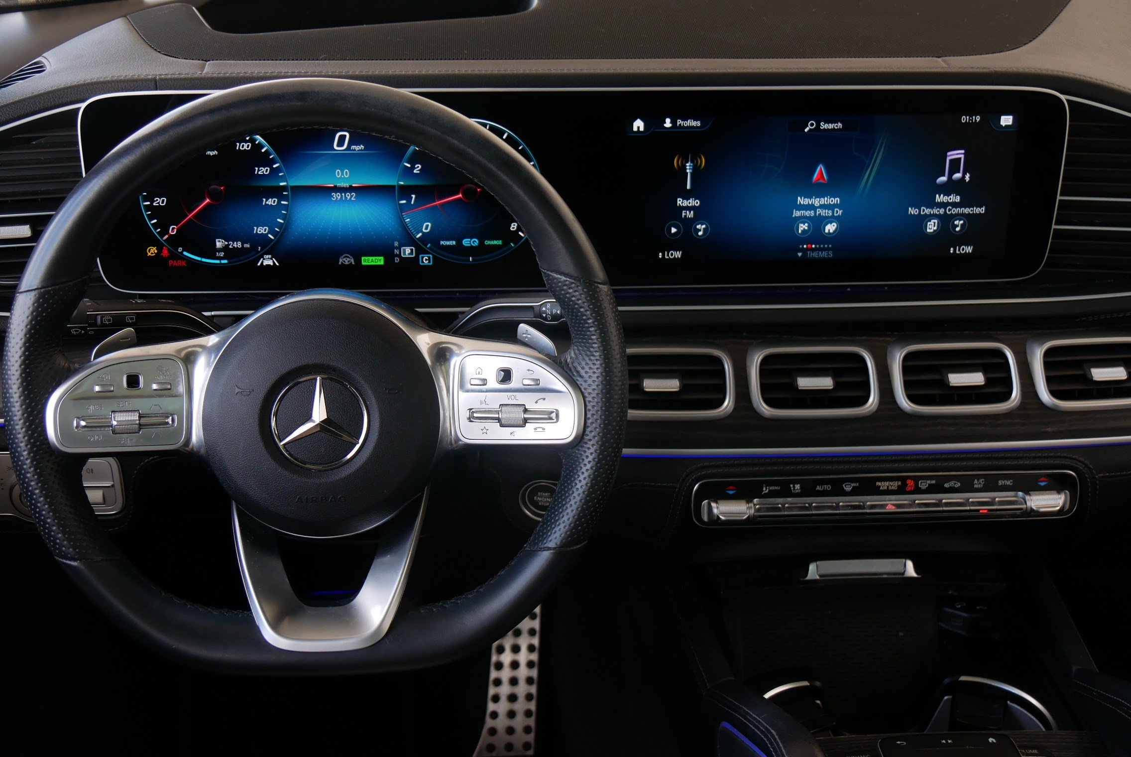 Used 2023 Mercedes-Benz GLE 450 4MATIC image 15