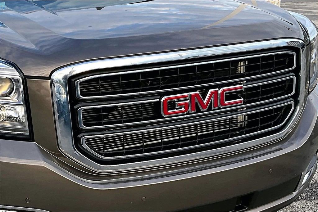 Used 2016 GMC Yukon SLT AWD/4WD image 30