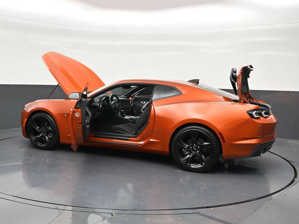 Used 2024 Chevrolet Camaro LT RWD image 34