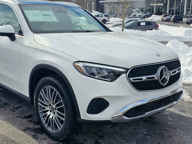 New 2026 Mercedes-Benz GLC 300 GLC 300 image 2
