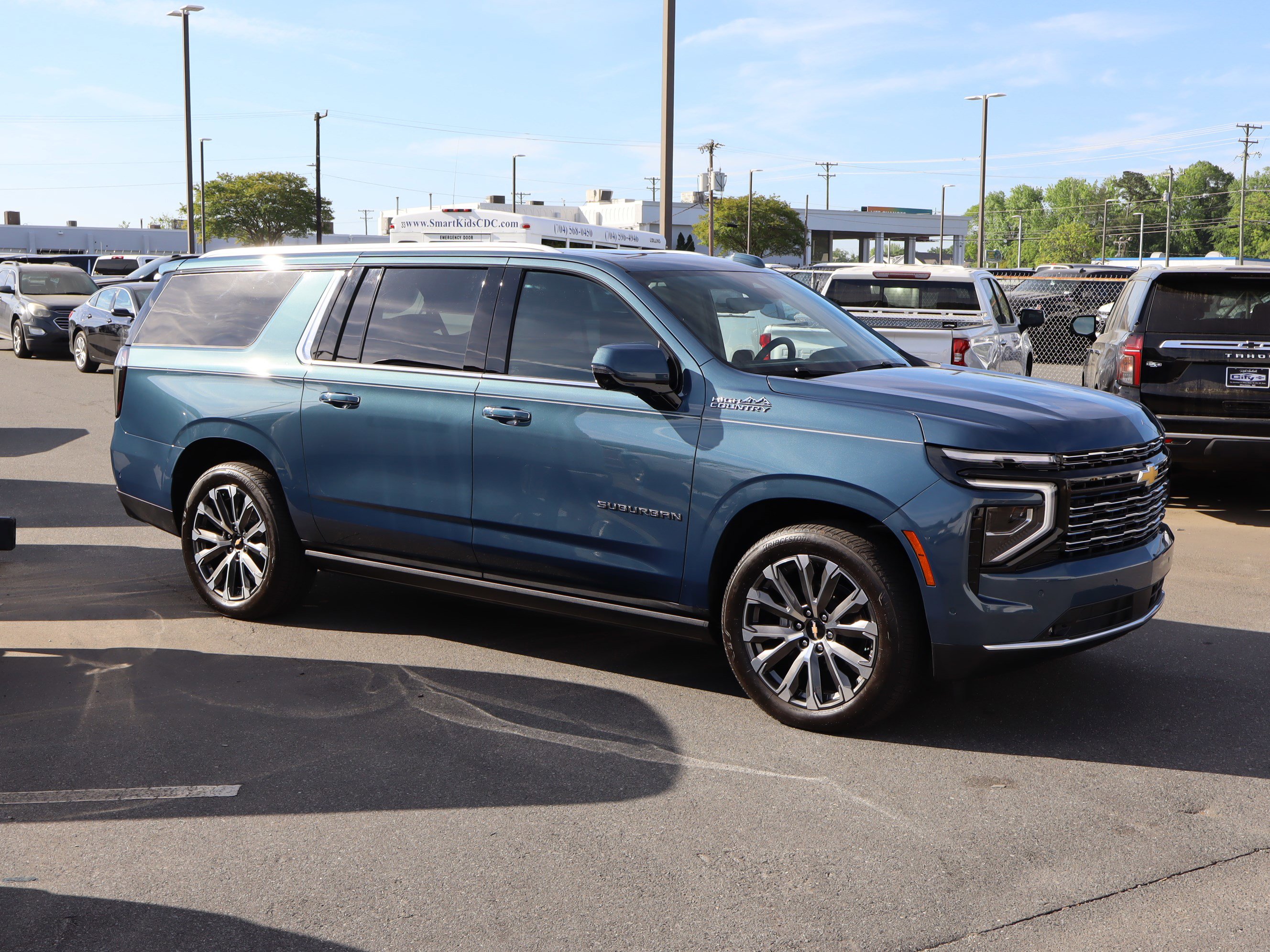 Used 2026 Chevrolet Suburban High Country AWD/4WD video 2