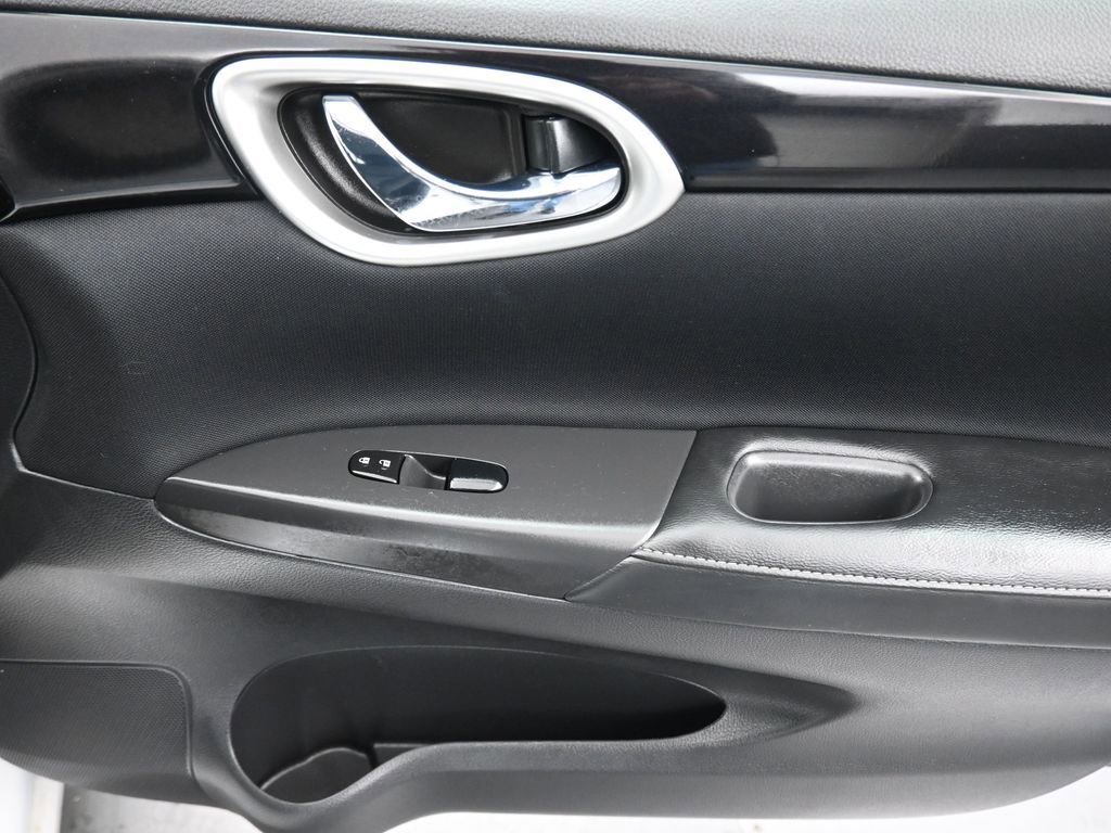 Used 2018 Nissan Sentra SV image 37