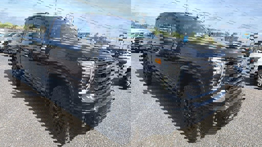 New 2026 Chevrolet Silverado 2500 High Country w/ High Country Premium Package image 3