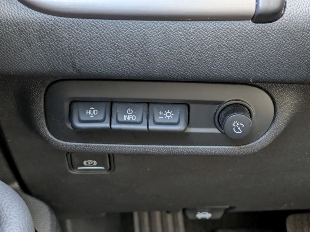 Certified 2023 GMC Terrain AT4 w/ Tech Package image 17