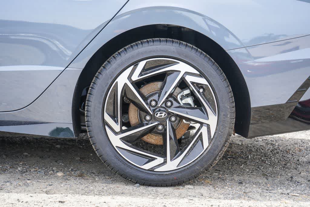 New 2026 Hyundai Sonata SEL FWD image 8