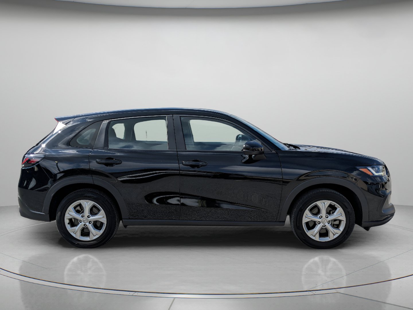 Used 2024 Honda HR-V LX image 9