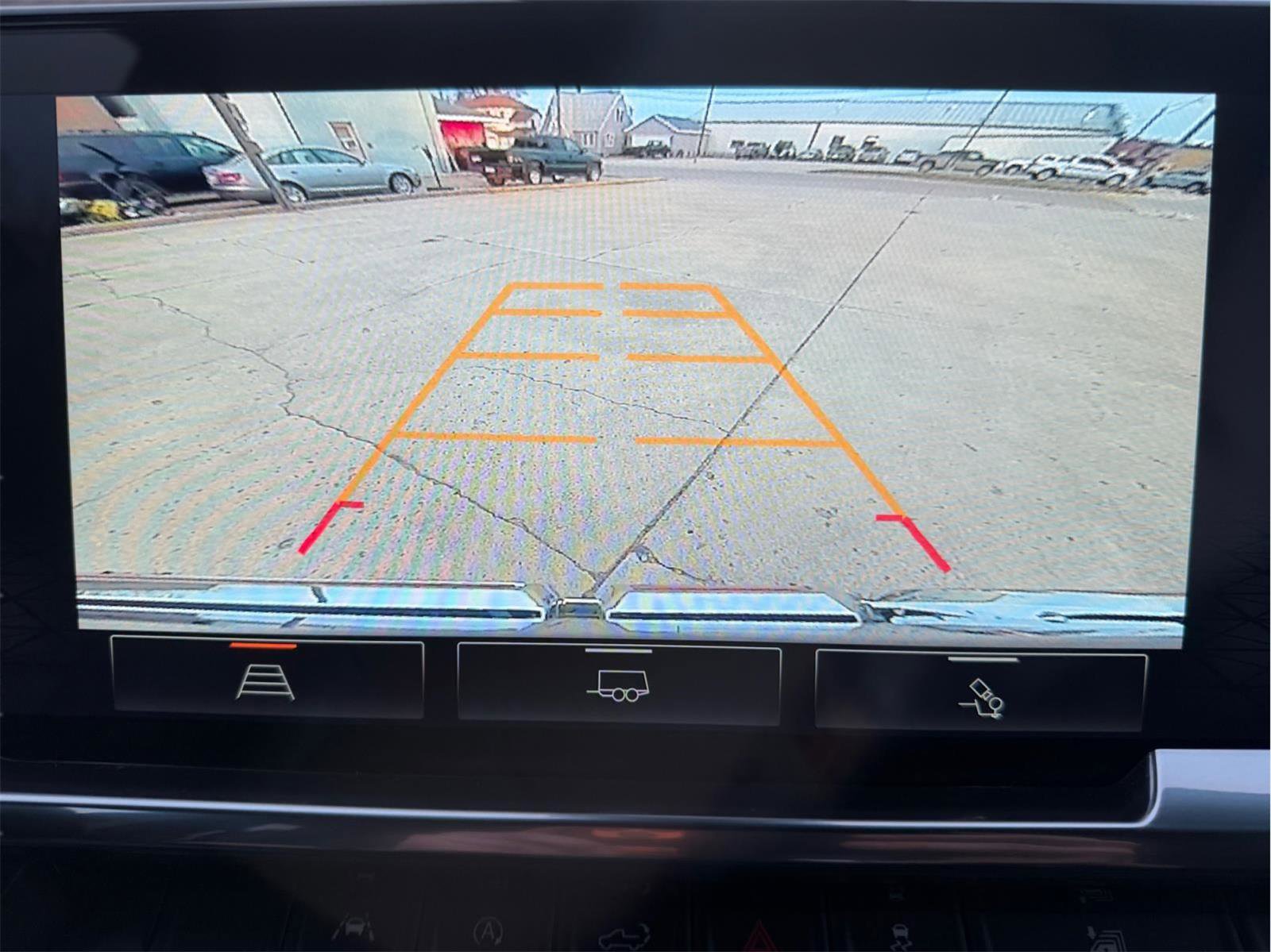 New 2026 GMC Sierra 1500 SLE w/ Preferred Package image 15