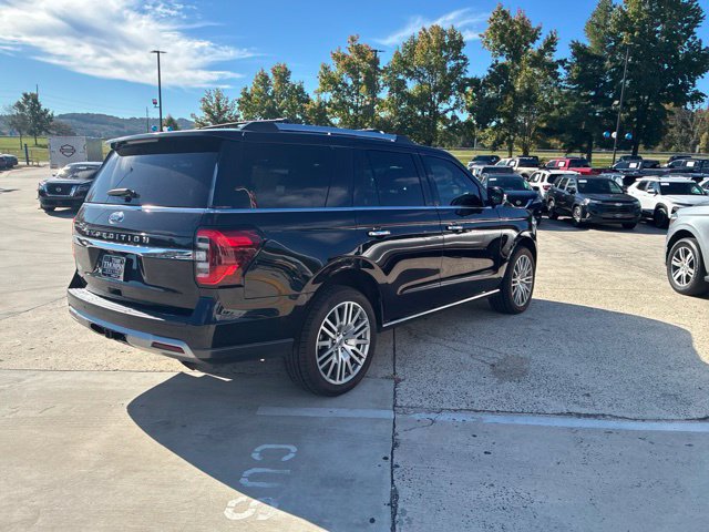Used 2023 Ford Expedition Limited RWD image 36