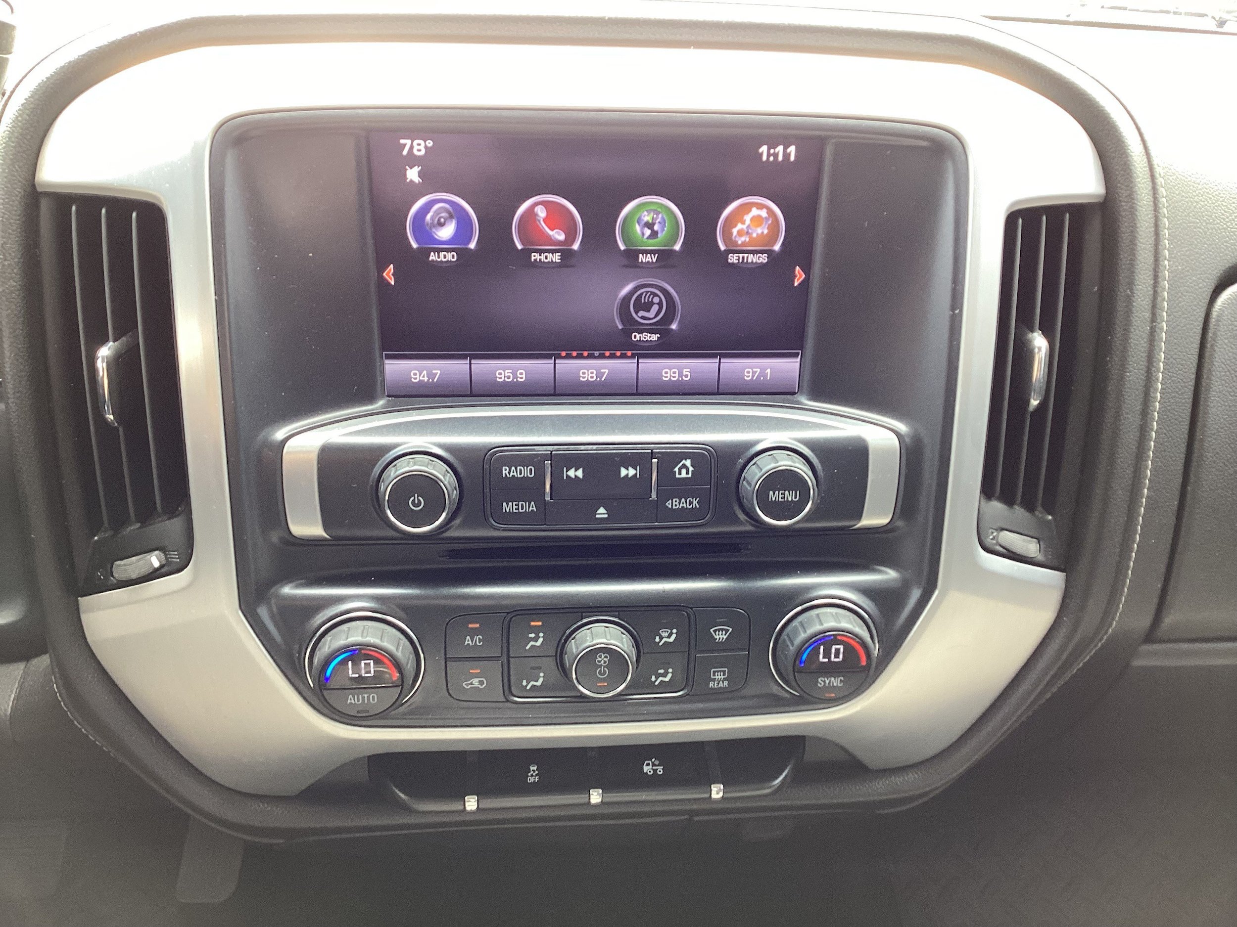 Used 2014 GMC Sierra 1500 SLE AWD/4WD image 17