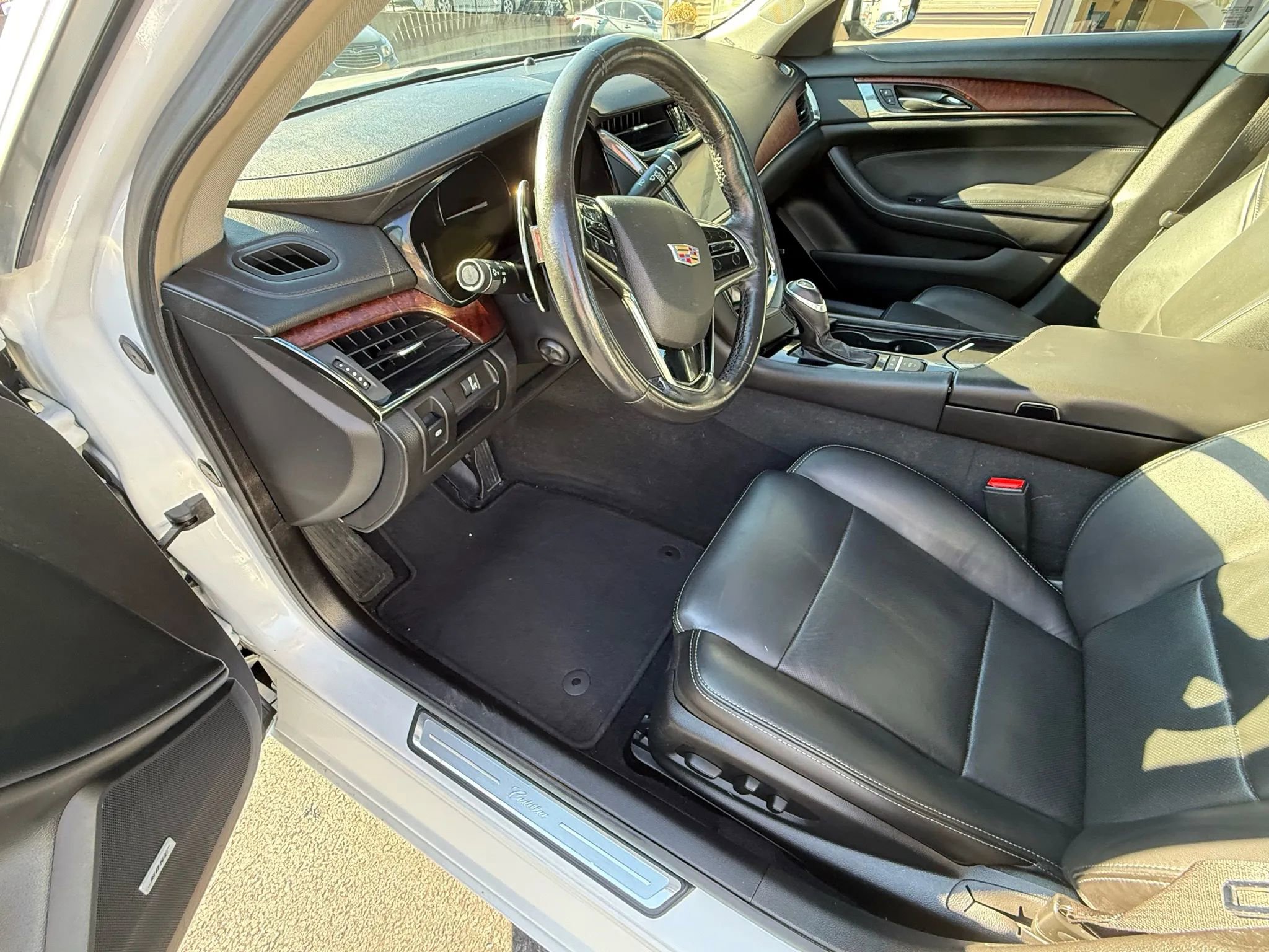 Used 2017 Cadillac CTS Luxury image 14